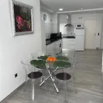 דירה 2 Gran8nerja נרחה