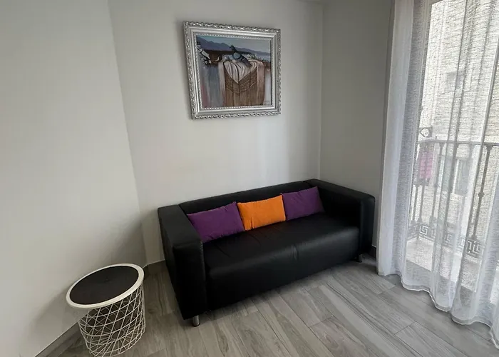 2 Gran8nerja Apartman Nerja