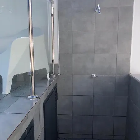 2 Gran8nerja Apartment